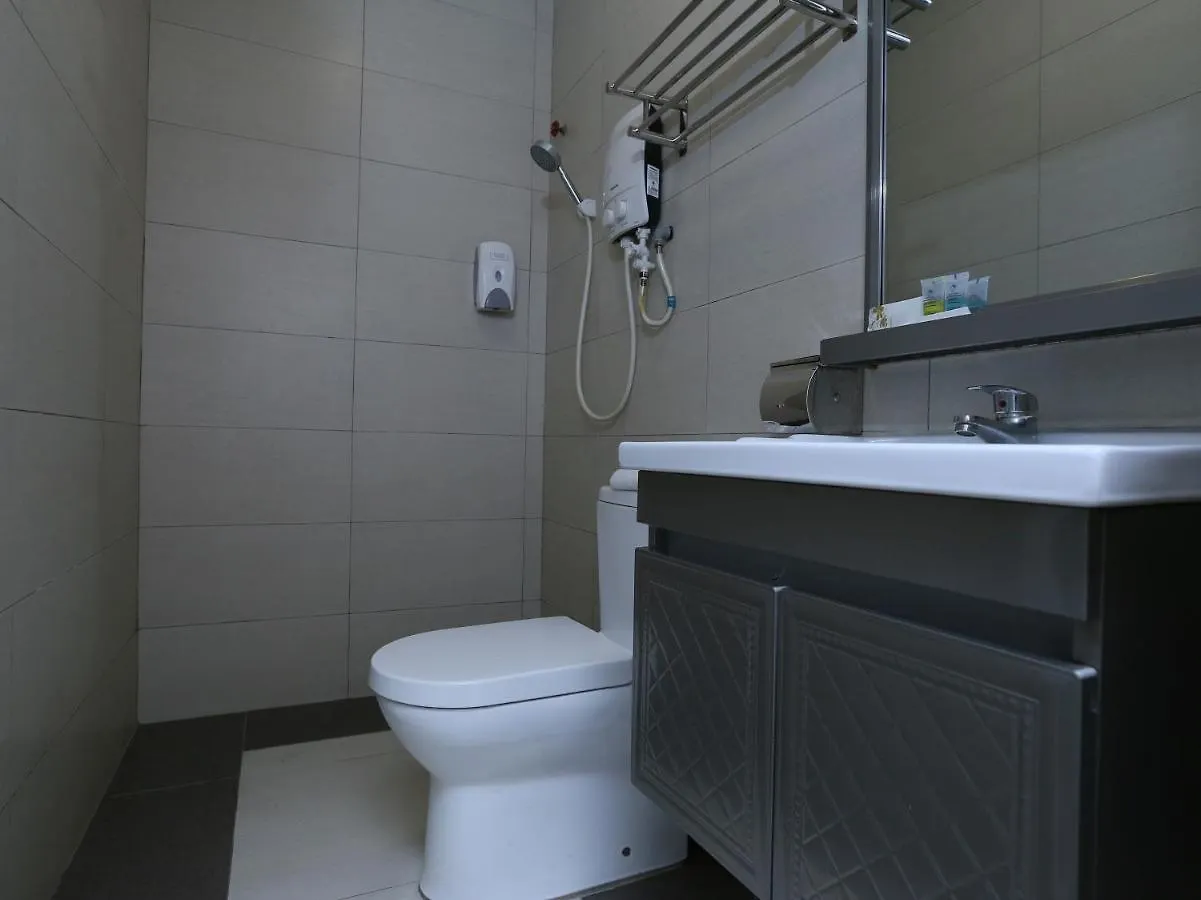 Oyo 89750 Debunga Boutique Hotel Johor Bahru 2*,